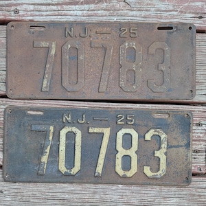 1925 New Jersey State License plates matching pair.