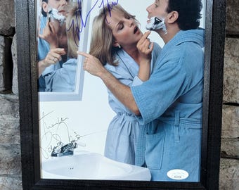 ヘレン・ハントとポール・ライザーのサイン入り8x10マッド・アバウト