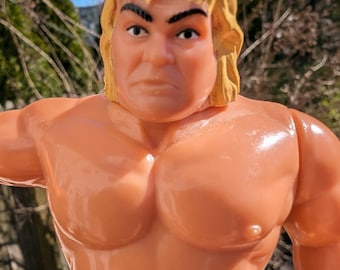 Vintage 1990s WWF WWE Hasbro Greg The Hammer Valentine wrestling figure