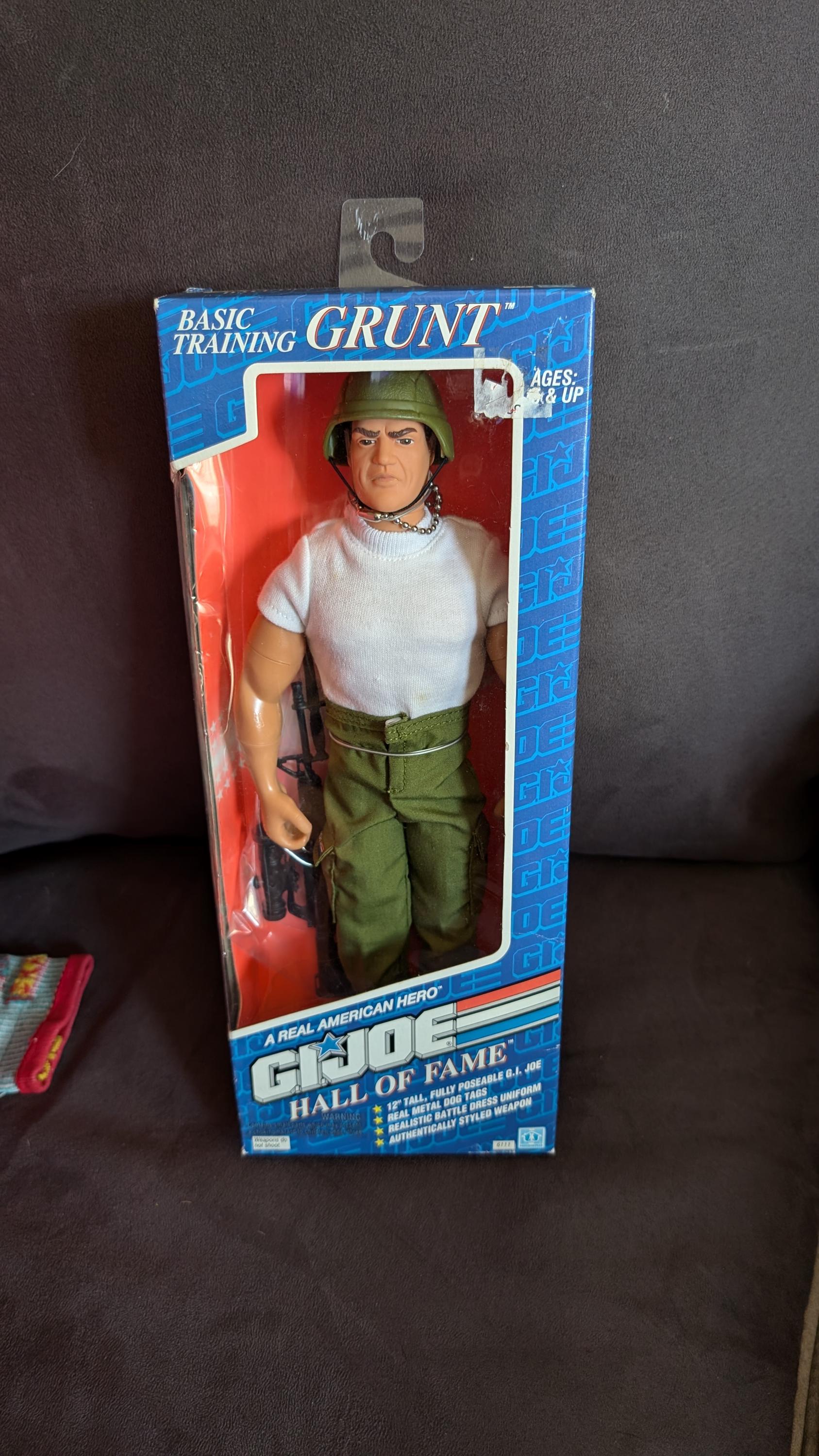 Vintage 1992 Hasbro GI Joe Hall of Fame Basic Training Grunt