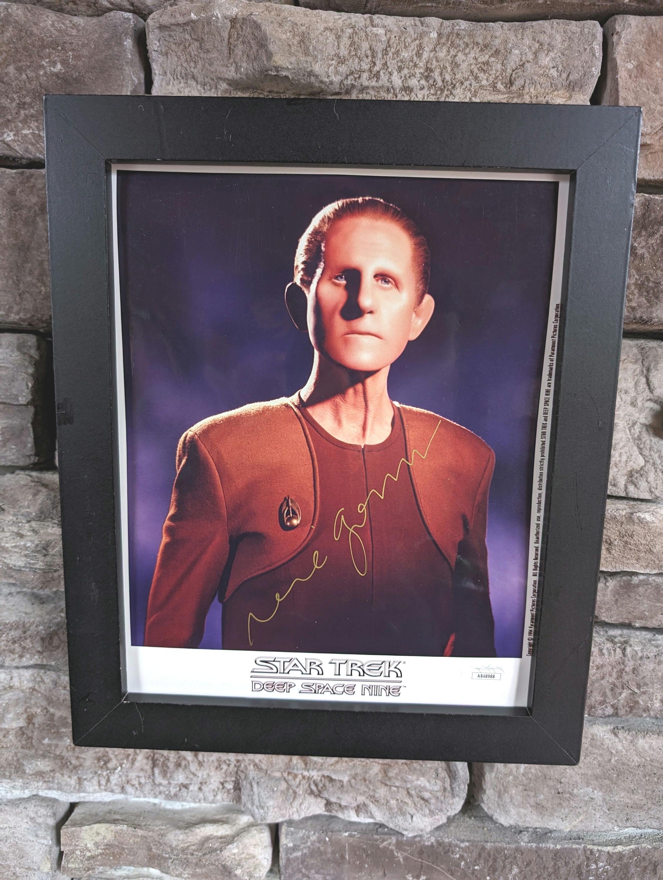 ルネ・オーベルジョノワのサイン入り、スター・トレック ディープ