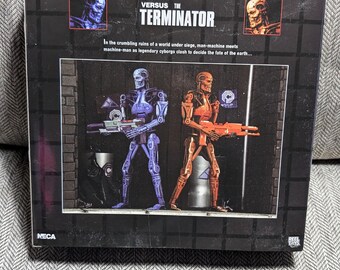 NECA Reel Toys Robocop Vs the Terminator Series 1 Endoskeleton