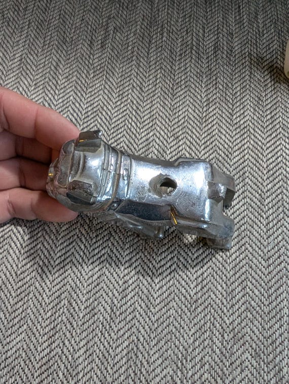 Vintage Chrome Mack Truck Bulldog Hood ornament