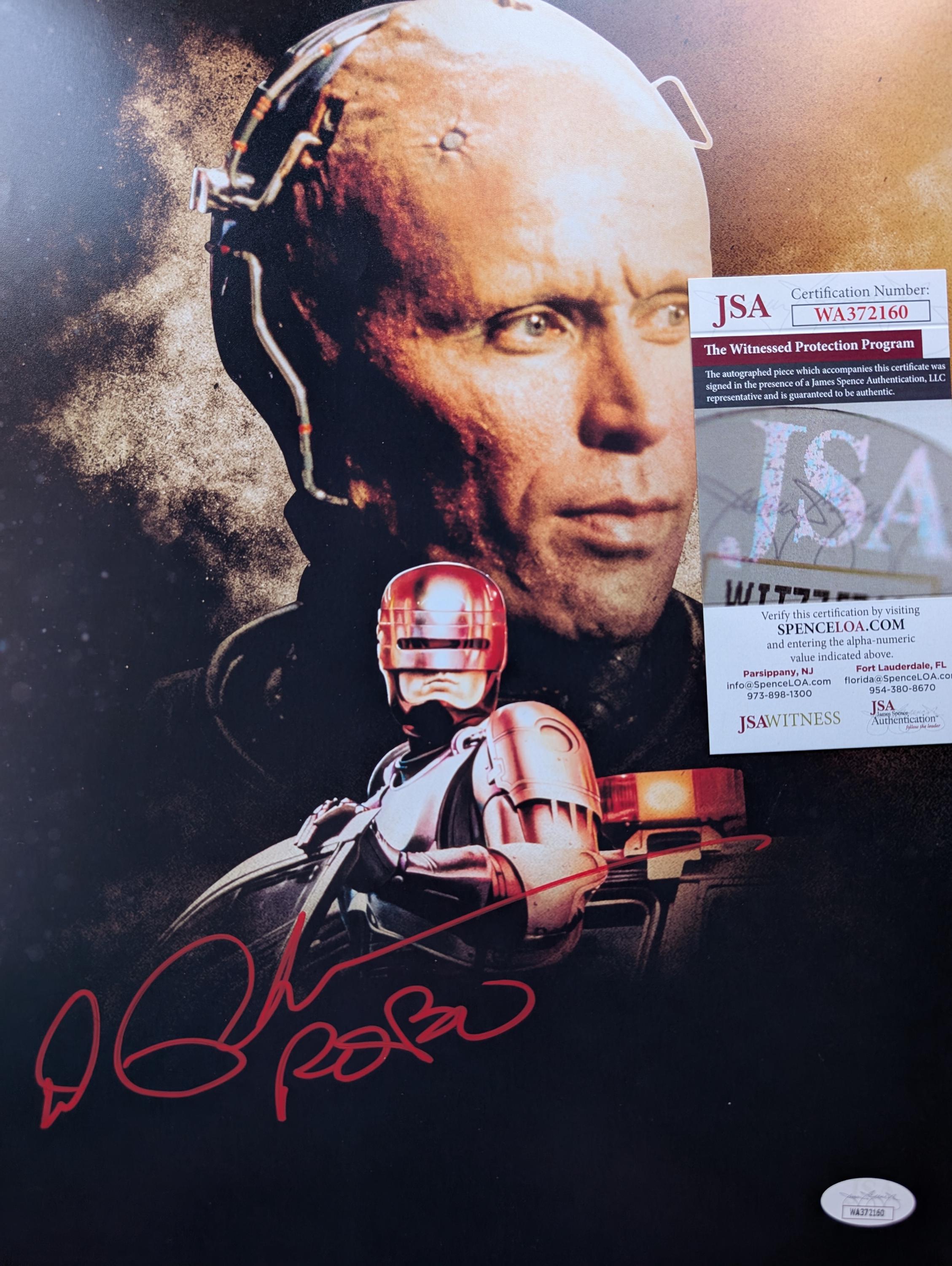 ピーター・ウェラーのサイン入りロボコップ11 x 14インチ額入り写真