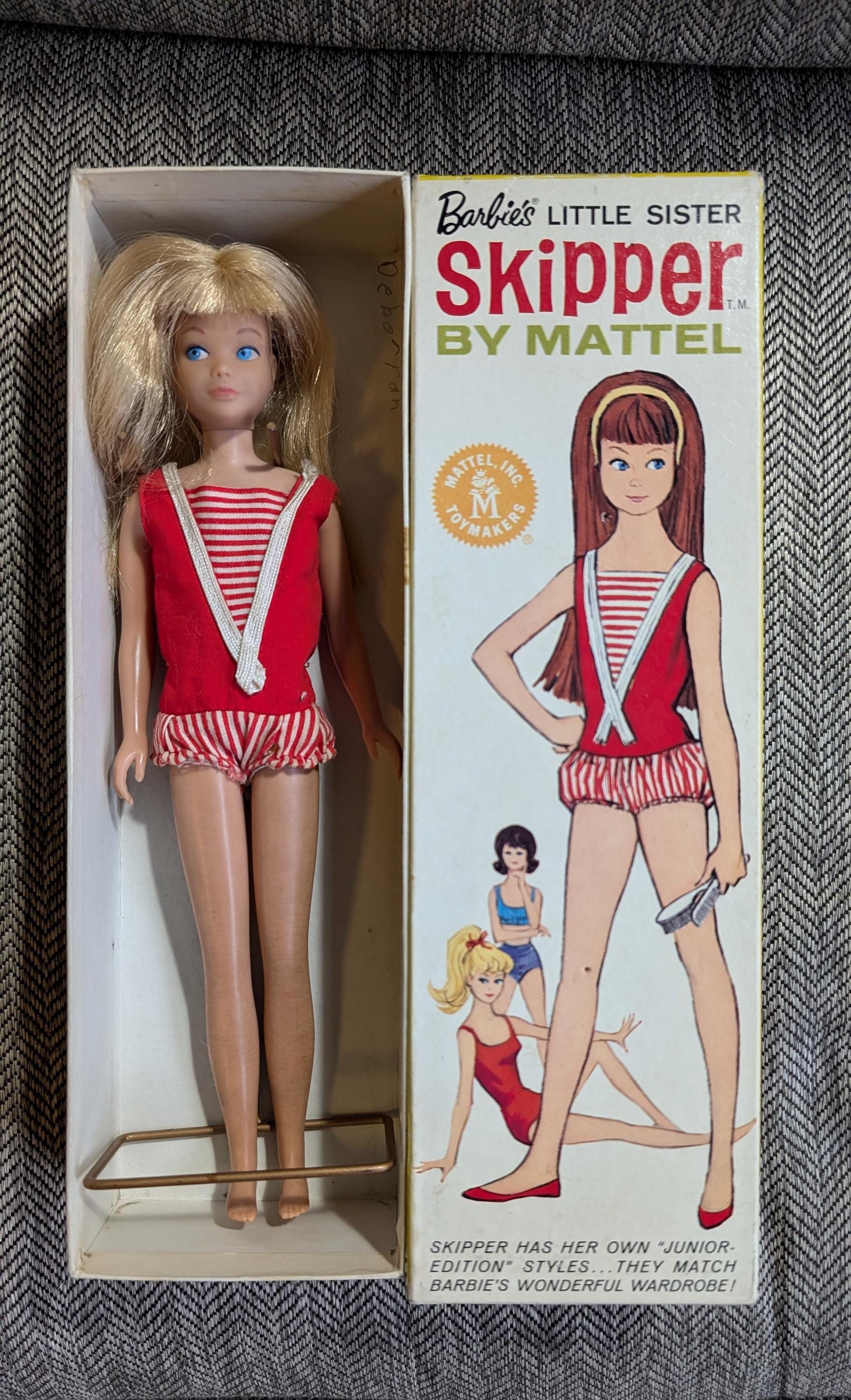 Vintage 1960s Mattel Barbie Barbies little sister Skipper doll in original box