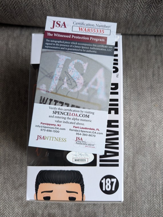 Autographed Priscilla Presley Elvis Presley Blue Hawaii Funko Pop
