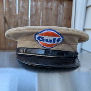 Vintage 1950s Gulf Oil Gas Station Attendants hat .