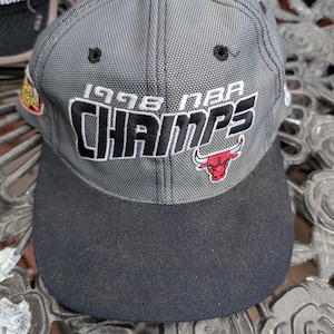Vintage 1998 NBA Finals Champions Chicago Bulls Cap baseball cap never worn