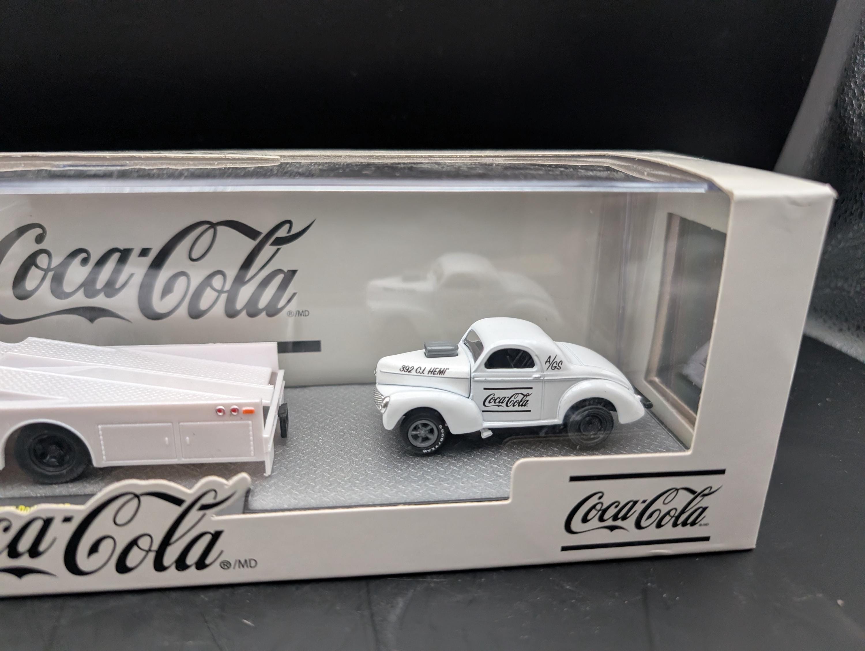 M2 Machines Coca-cola 1957 Dodge COE Tractor Trailer and 1941