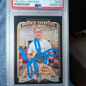 Cartão colecionável autografado Joey Chestnut Nathan's Hotdog, campeão de comer cachorro-quente Upper Deck Goodwin Champions, certificado como autêntico e selado pela PSA