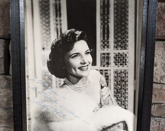 Autographed Betty White The Golden Girls 8x10 inch framed photo with certificate of authenticity from JSA