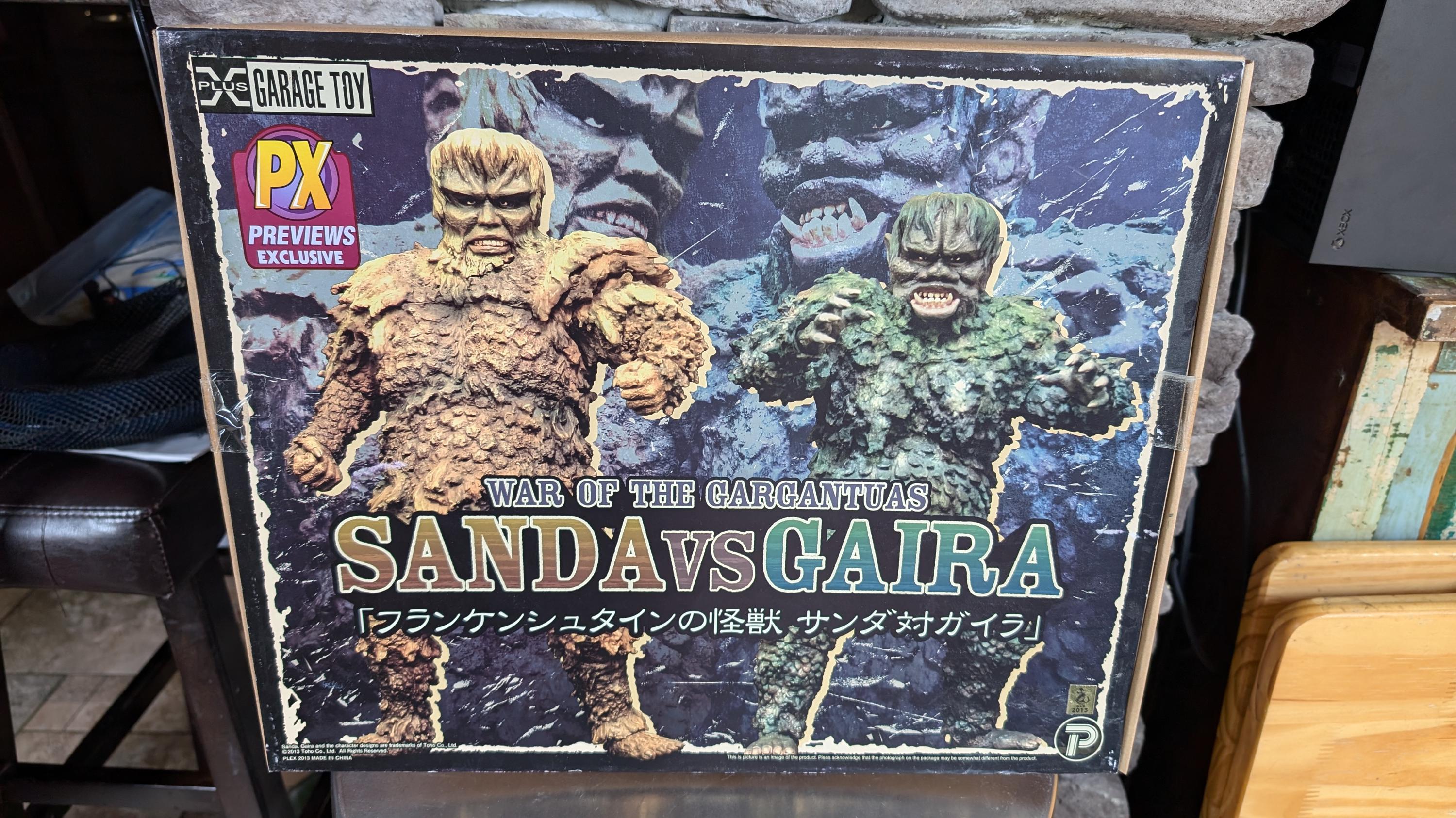 Vintage Xplus Garage Toy PX Previews Exclusive War of the