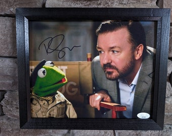 Autographed Ricky Gervais 8x10 inch framed photo with certificate of authenticity from JSA