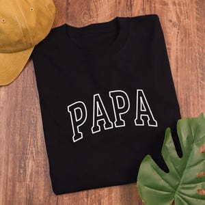 Personalized Papa Shirt, Father’s Day Shirt, Best Dad Shirt, Papa T-Shirt, Gift for Dad, Father&#39;s Day Gift, New Dad Shirt