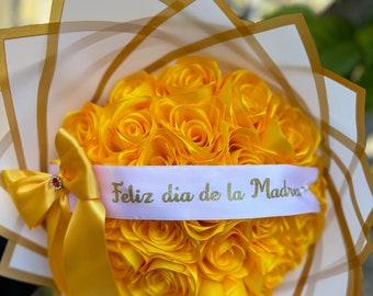 Eternal roses, Eternal rose Bouquet, Ramo buchón, Mother's day gift, Mothers day bouquet, Roses, Handmade, Ramo, Ribbon Flowers, Yellow Rose