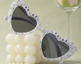 Personalized Pearl glasses,Pearl Heart Sunglasses, Heart Shaped Glasses, Bachelorette Party, Bridesmaid Gift,hand-assembled glasses,