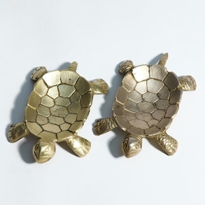 Par de recipientes para guardar joyas con forma de tortuga de latón vintage ~ Platos para guardar joyas ~ Platos decorativos para anillos