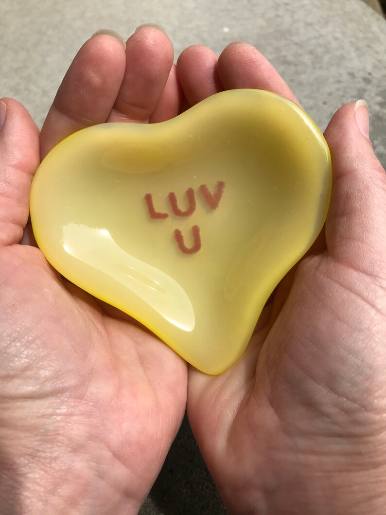 Luv U Candy Heart Ring Dish image 2