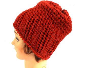 Cozy Crochet Beanie Pattern for Women - Warm Winter Hat with Seed Stitch Detail, DIY Fashion Accessory