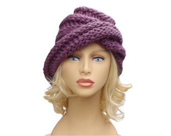 Mobius Cloche Hat Knitting Pattern - Easy DIY Beanie, Women's Fashion Knit, Digital Pattern - the Ombretta Hat