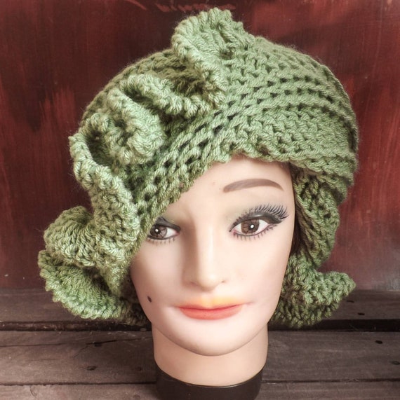 womens crochet cloche hat patterns