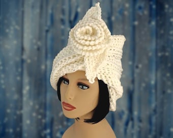 Crochet Mobius Cloche Hat Pattern - Edwardian-Inspired Design with Flower, The Ombretta - DIY Mobius Flower Hat