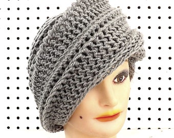 Gatsby Crochet Cloche Hat Pattern with 