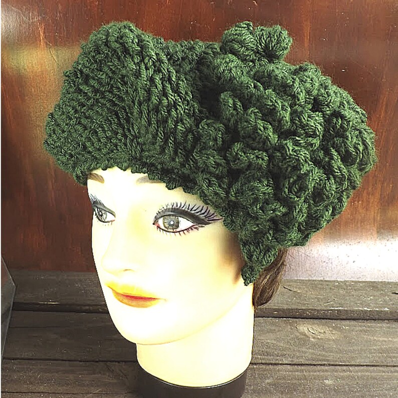 Crochet Your Style: Square Beret with Delicate Flower Pattern The Lynette Hat image 4