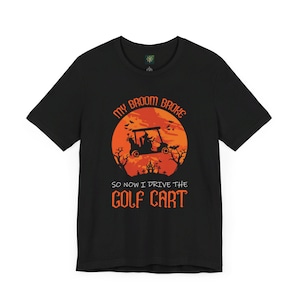 ホリデー ゴルフ シャツ - ゴルフ カート ウィッチ グラフィック ハロウィン T シャツ - ゴルフ愛好家へのギフト