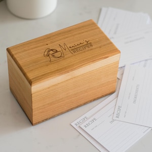 Gepersonaliseerde receptendoos met kaarten en verdelers, houten receptendoos, aangepast kerstcadeau voor oma, moeder, chef-kok