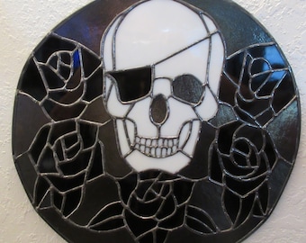 Raiders Eye Patch on Skull & 5 Roses, with Black Roses, White Skull, Silver Iridescent Glass, in Round Wall Hanger Panel