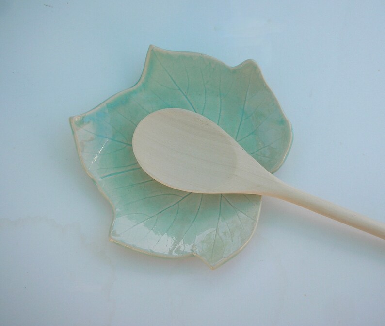 Ceramic Grape Leaf Shape Plate, Food Safe, Handmade image 4