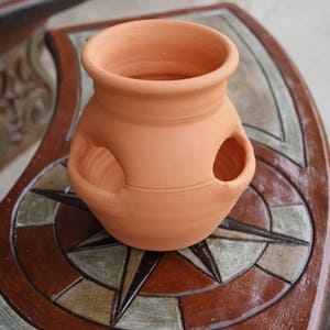 Craven Pottery Georgia Red Clay LP3 Strawberry Jar Planter with 3 Deep Pockets
