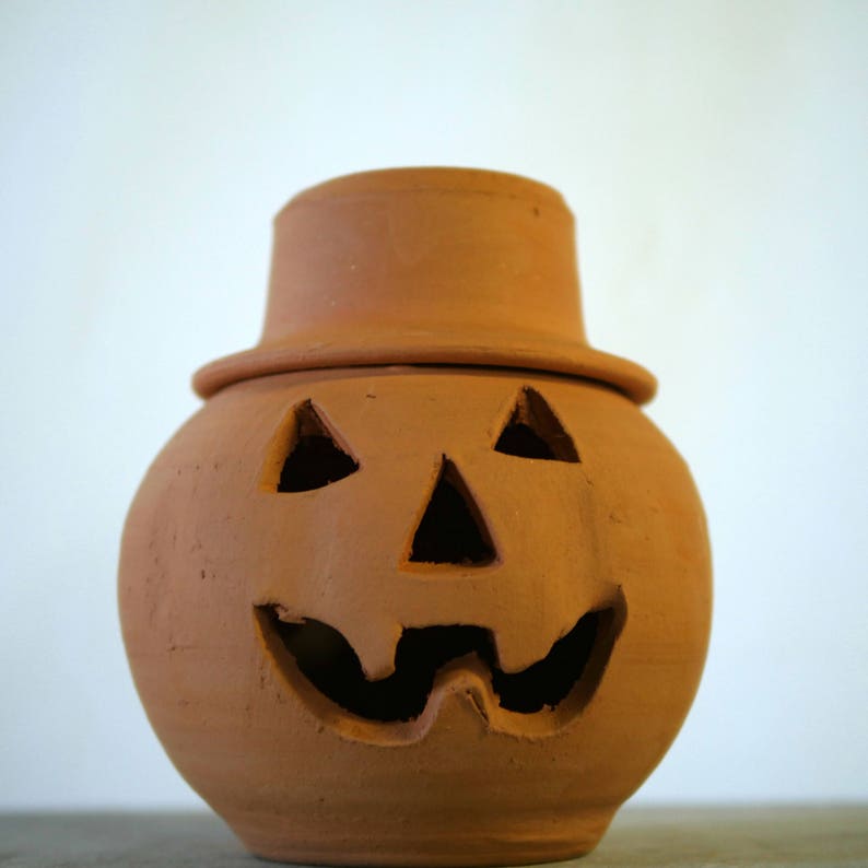 1 Quart Terra Cotta Jacko'lantern Pumpkin with Hat from Etsy