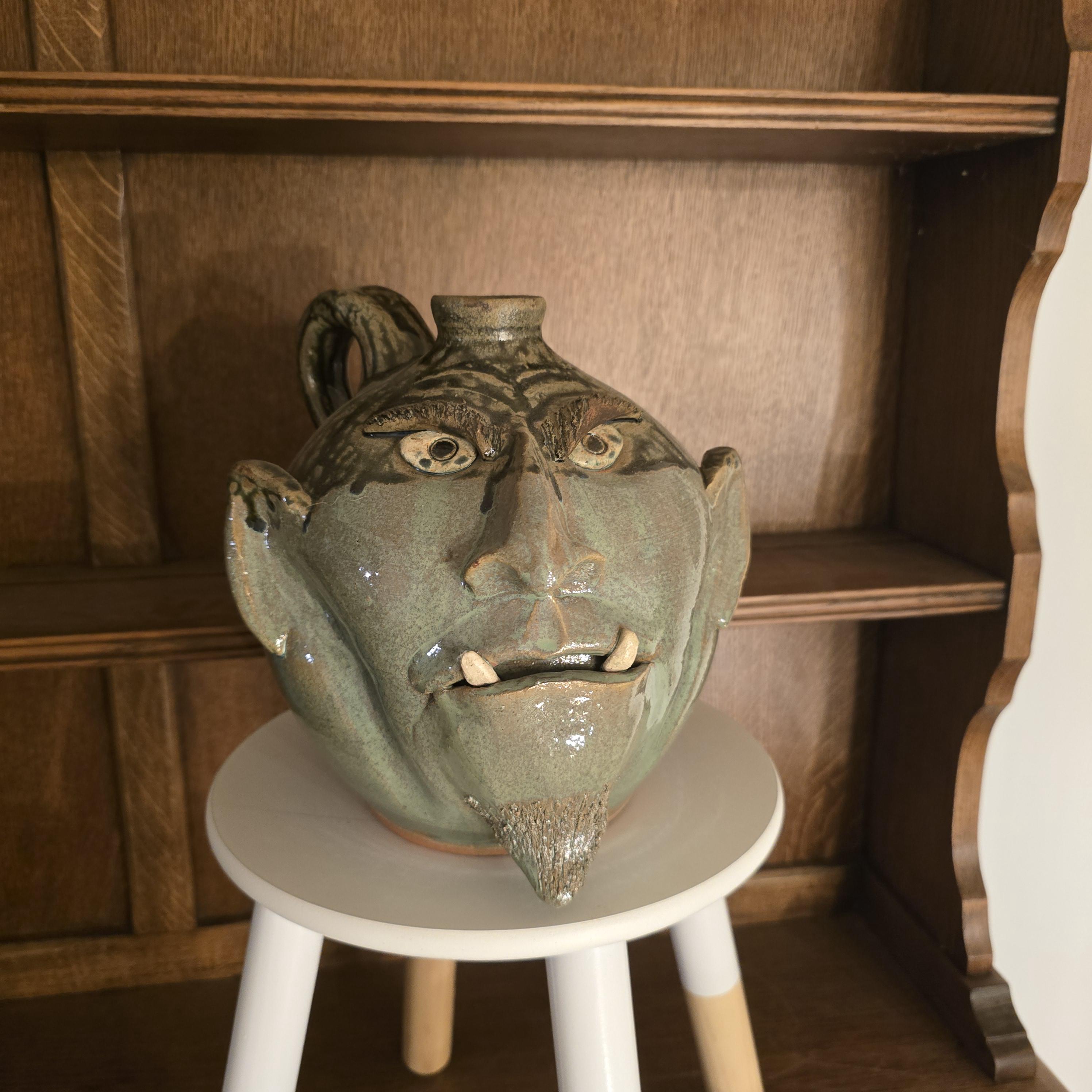 a cartoon coconut with a smile on its face 47755034 PNG, image size:2992x2992