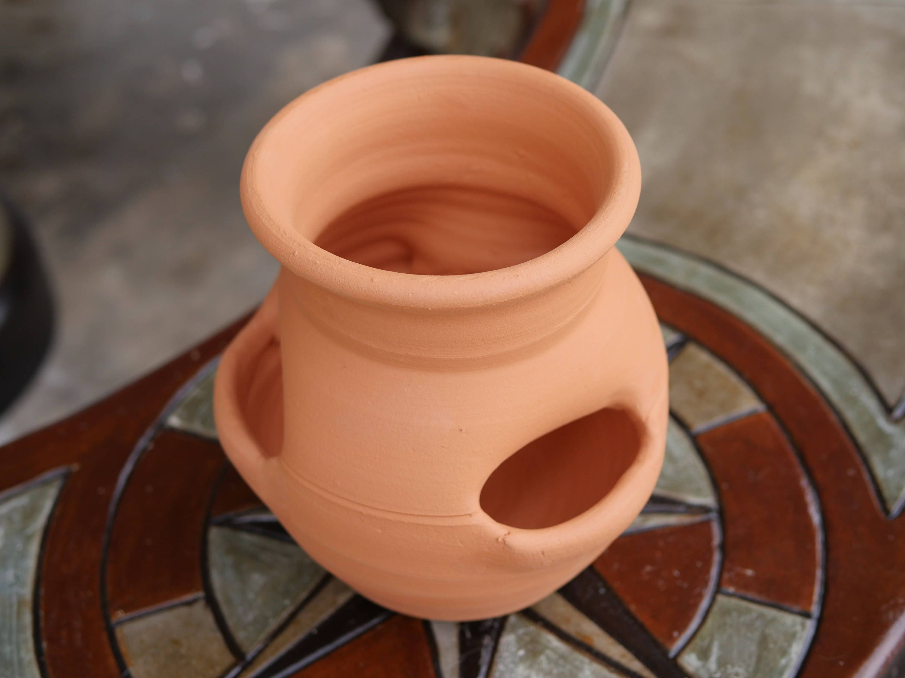 Craven Pottery Georgia Red Clay LP3 Strawberry Jar Planter