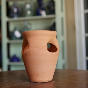 Rustic Terra Cotta Georgia Red Clay Small Strawberry Jar Pot