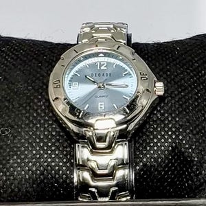 Ladies Vintage Decade Stainless Steel Watch - In Great Condition