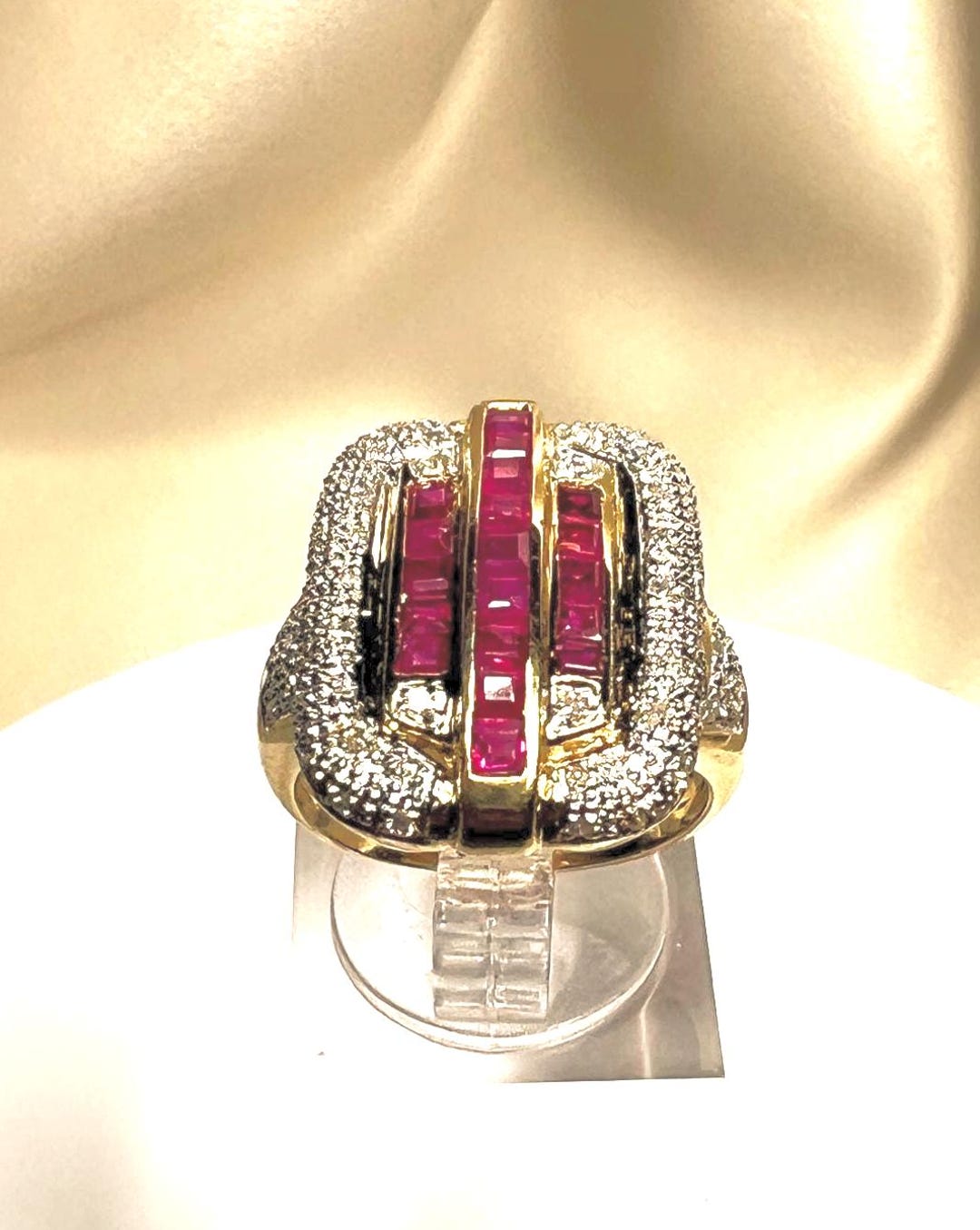 Vintage 14K Solid Gold Ruby and Diamond Ring - Etsy