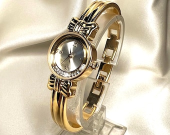 Avon Diamond Black Faced Ladies Watch - Etsy display picture 2