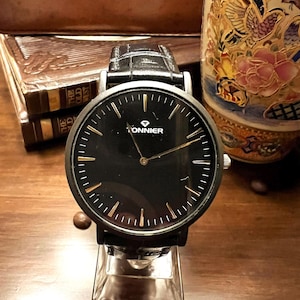 Tonnier W8479G Genuine Leather Strap Men&#39;s Watch