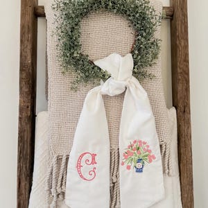wreath sash, tulip embroidered sash, spring home decor, machine embroidery, spring wreath sash