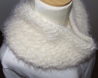 Cream Knit Cowl - Off-White Neck Warmer -  Circle Scarf - Hand Knit Circle Cowl -    Winter Accessories - Winter Gift Idea