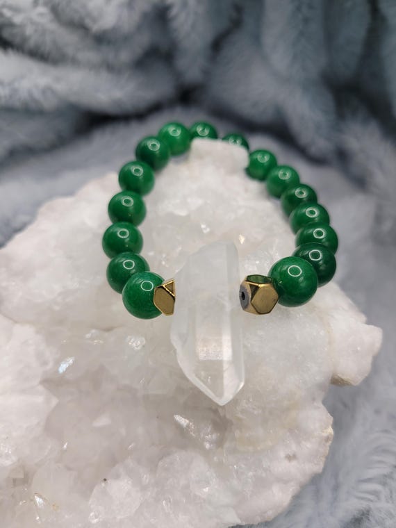 Energetically HARMONIZING green jade beads paired with quartz point and hematite cube beads stretch, stacking bracelet
