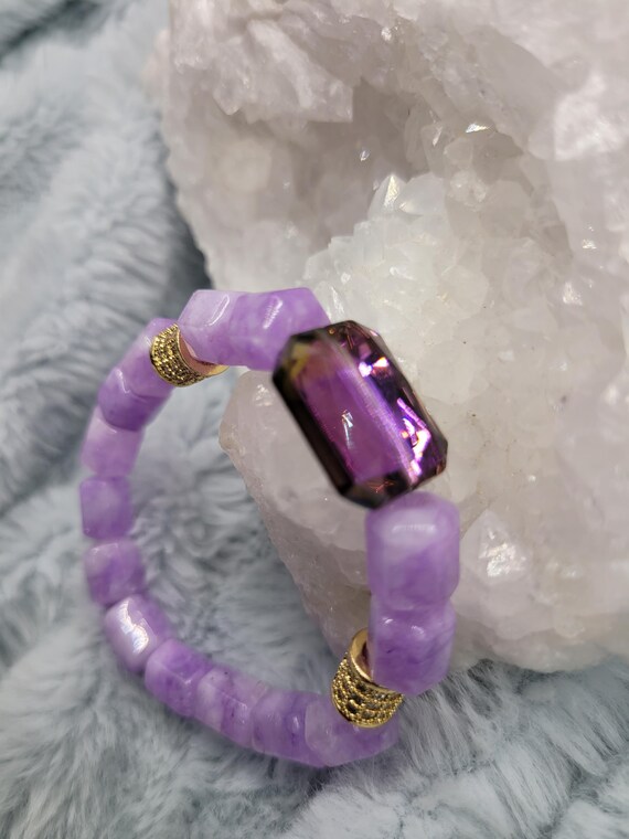 Energetically INSPIRING purple Jade box cut cube natural gemstone beads with purple faceted crystal focal bead stretch stacking bracelet
