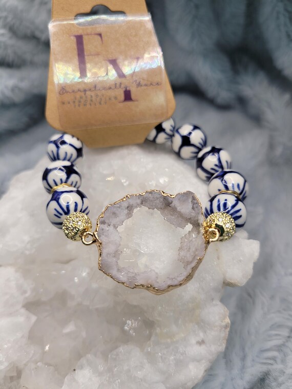 Energetically INSPIRING Greek boho chinoserie beads complimenting gold plated druzy quartz focalpiece stretch stacking bracelet