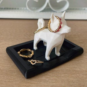 Akita Dog Ring Holder with Dog Bed Ring Dish (Small or Large ) | Engagement  Personalized Ring Holder | Gifts For Her | 3D Printed | Plastic