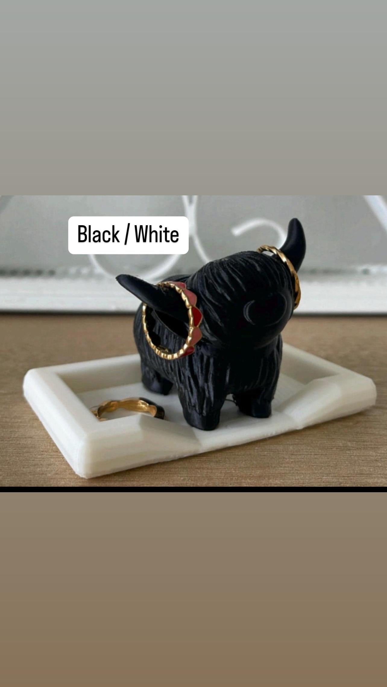 Highland Cow Ring Holder With Bed Dish (Small or Large ) | Farmhouse Decor | Jewelry Organizer | Personalized Ring Holder | Gift For Her