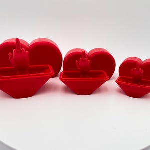 Heart-Shaped Middle Finger Gag Gift I Hilarious any occasion Day Surprise for Him or Her, Perfect for Your Boyfriend or Girlfriend