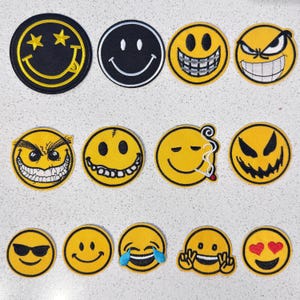 Smiley Face Embroidered Patches, Funny Emoji Face Iron On Patch, Happy Laughing Love Cool Face Patch for Jacket Backpack Hat DIY